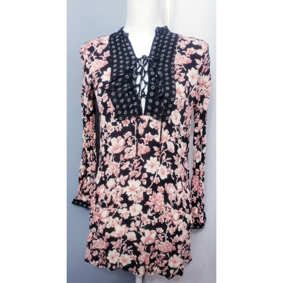 7 Career Style Blouses Women's size SMALL - Picture 8 of 9